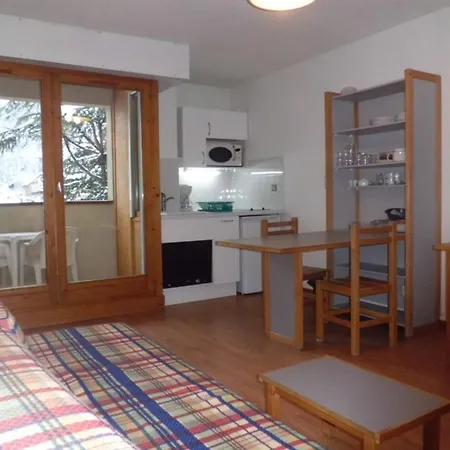 4 Pers, Centre Brides-les-bains, Wifi, Parking - Fr-1-512-150 דירה *